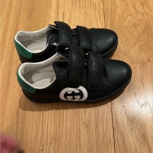 Kids Gucci shoes size 11